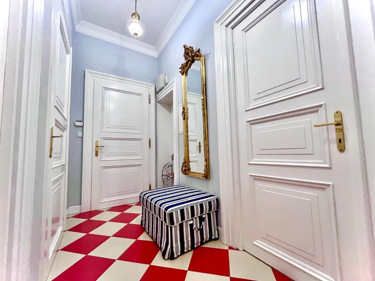 Bohemian City - Amazing View, Garage Karlovy Vary Extérieur photo
